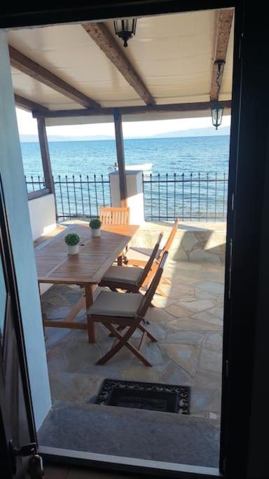 Malakion Rustic Studio Seaside View المظهر الخارجي الصورة